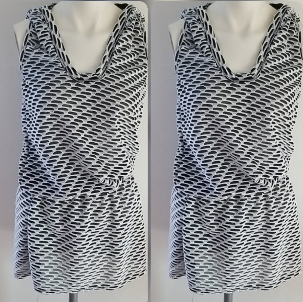 Jordan Taylor black White hooded beach cover up
